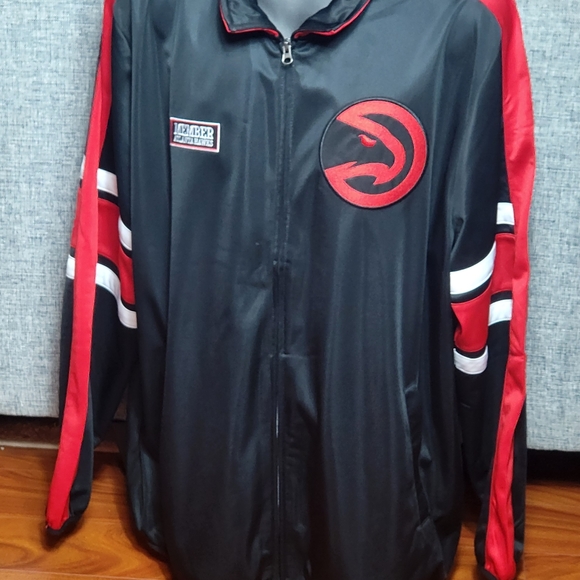 Atlanta Hawks member Jacket - Picture 5 of 7